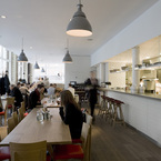 Albion_cafe_-_people_b_1