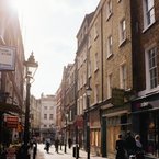 200205793-001_b_1