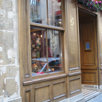 Berthillon_tea_room_b_1