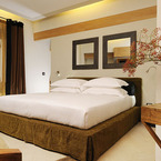 Deluxe_room_3_b_1