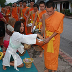 Luang_prabang_laos_2010_010_b_1