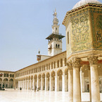 Umayyad_mosque_b_1
