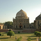Bara-gumbad_tomb_b_1
