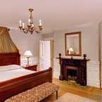 Wentworth_mansion_1_b_1