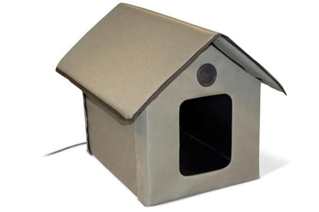 Outdoor Heated Kitty House, K&H Manufacturing