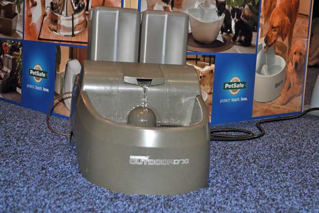 PetSafe Drinkwell Indoor/Outdoor Fountain