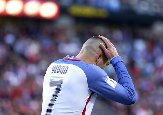 33116_bobbywood_isi_usmnttq03291699