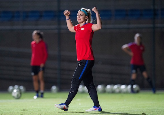 8416_juliejohnston_isi_uswntbs080216134