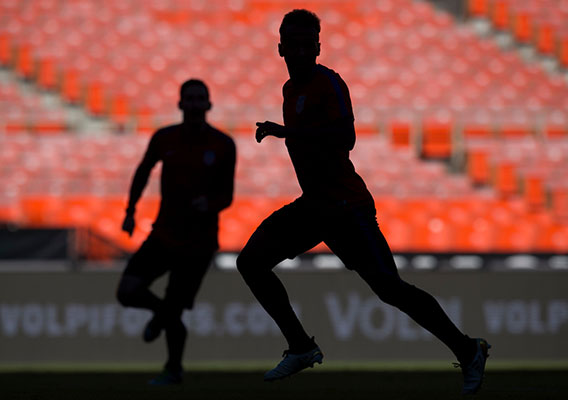 101116_greenjulian_isi_usmntbs101016220