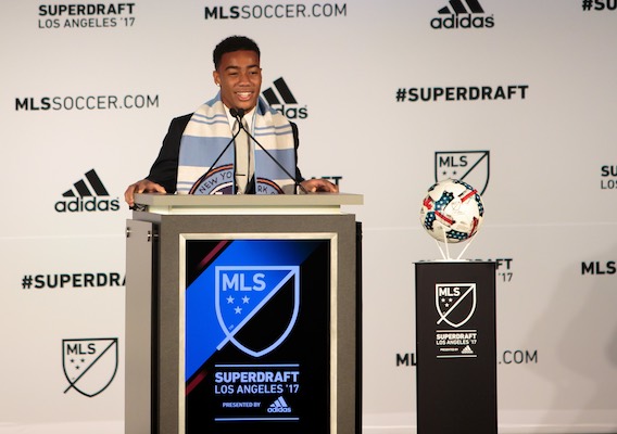 11917_isi_lewisjoanthan_mlsmj011317140