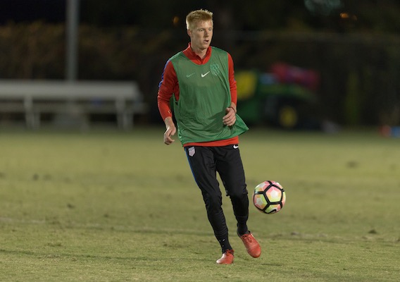 3217_isi_gladjusten_usmntu20jd011817138