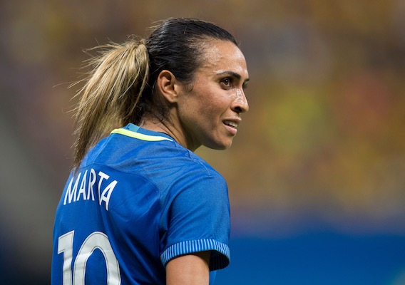 41117_isi_marta_intbs080916220