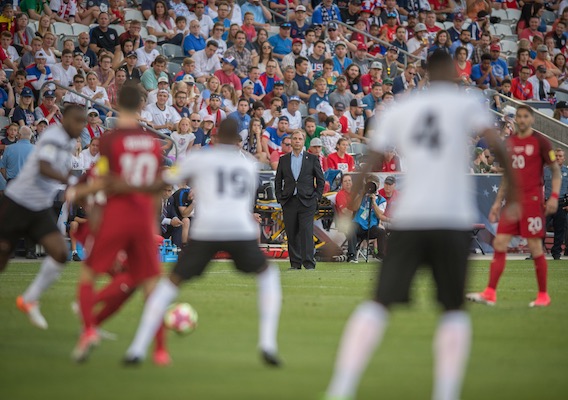 7717_isi_arenabruce_usmntjt060812470