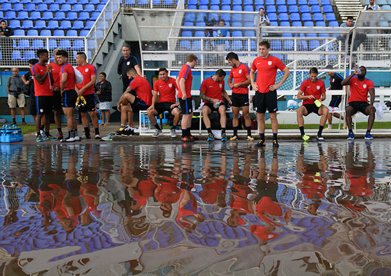 101017_isi_usmntjt100917113