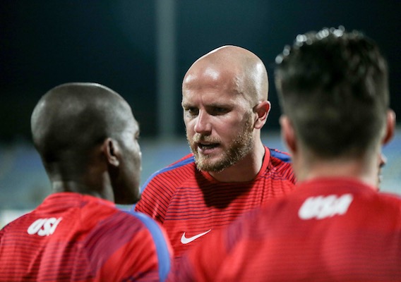 101217_bradleynagbe_isi_usmntjd101017126