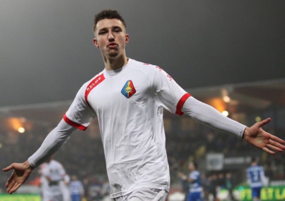 Andrija_novakovich_with_telstar