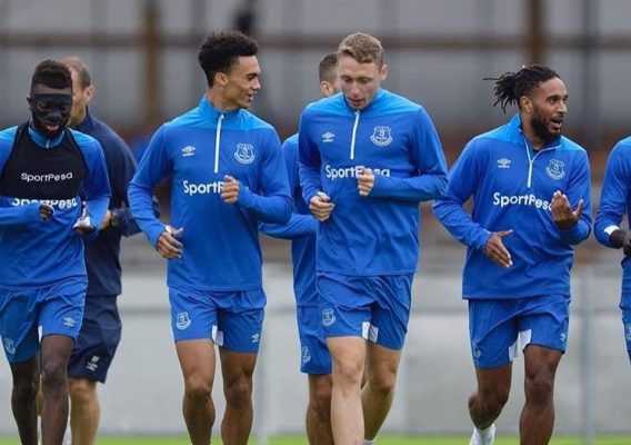 Antonee_robinson_-_everton_-_2018_preseason