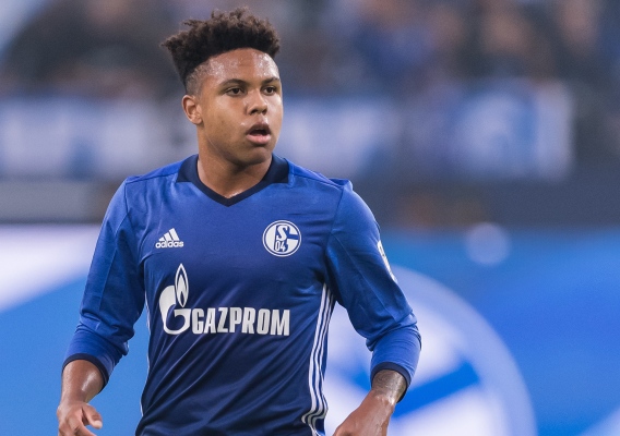 Weston_mckennie_-_schalke_-_2018