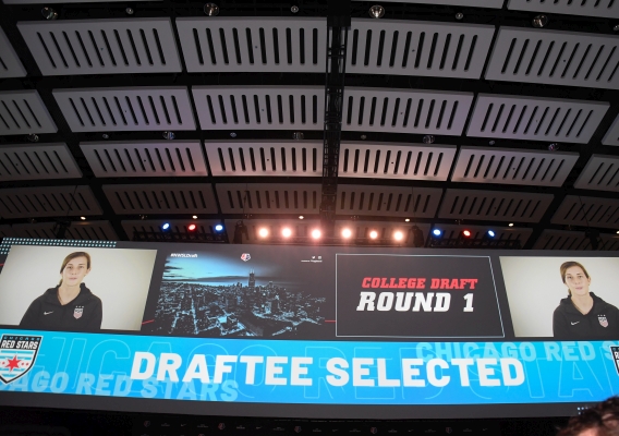 Nwsl_draft_-_asn_top_-_isi_-_davidson_wiht_first_pick_-_1-10-19_-_robin_alam
