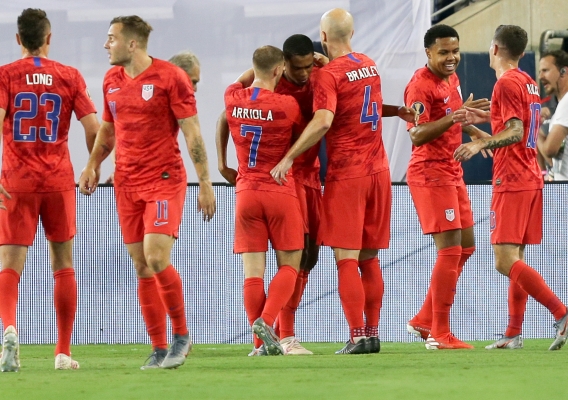 Usmnt_celebrate_vs._jamaica_-_asn_top_-_isi_-_2019_gold_cup_-_john_dorton