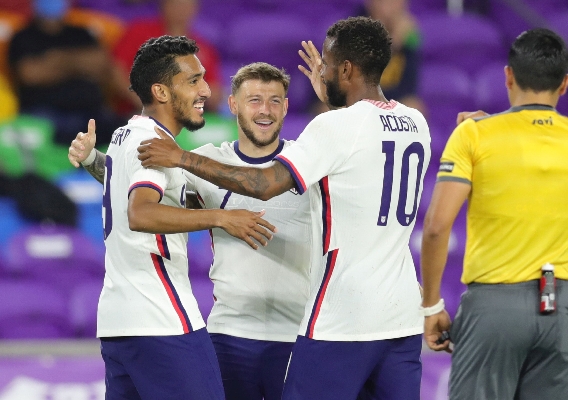 Usmnt_-_asn_top_-_isi_-_celebrate_-_arriola__ferreira__acosta_-_john_dorton_-_1-31-21
