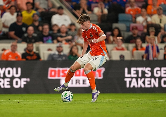 Jack_mcglynn_-_asn_top_-_houston_dynamo_-_september_2025