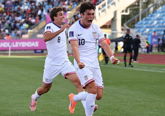 Niko_tsakiris_-_asn_top_-_u-20_world_cup_celebrate_vs._italy_-_10-9-25