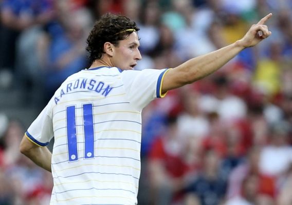 Brenden_aaronson_-_asn_top_-_leeds_celebration_-_2026-8-12