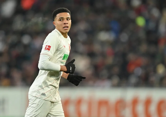 Noahkai_banks_-_asn_top_-_augsburg_-_2025-26