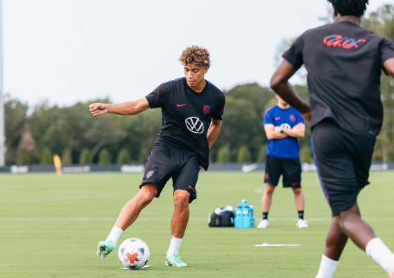Adri_mehetmi_-_asn_top_-_usmnt_camp_training_-_september_2026