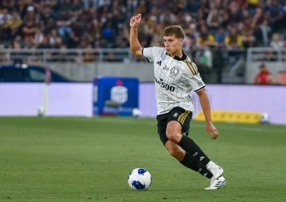 Robert_deziel_-_asn_top_-_legia_2026_-_4