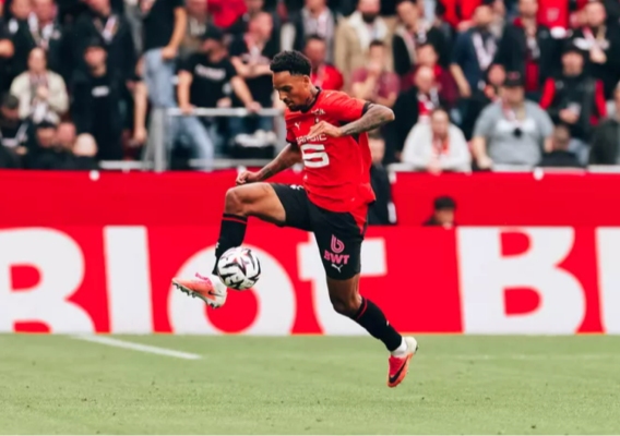Bryan_reynolds_-_asn_top_-_rennes_vs._auxerre_-_2026-10-11