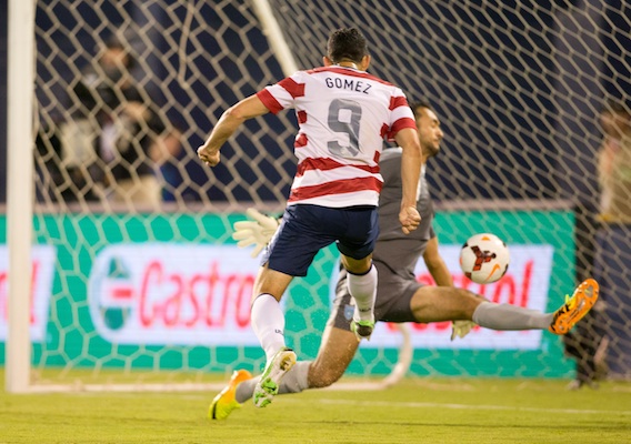 71313_isi_gomezherculez_usmntmj070513119