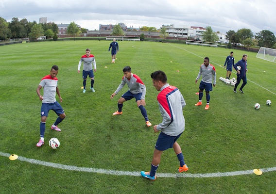 10614_isi_camp_usmntjd100714132