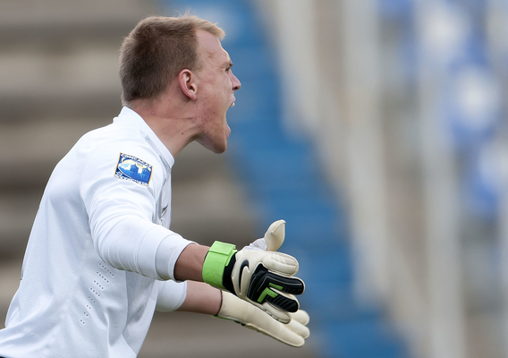 101414_croppercody_isi_usmntu20030113133