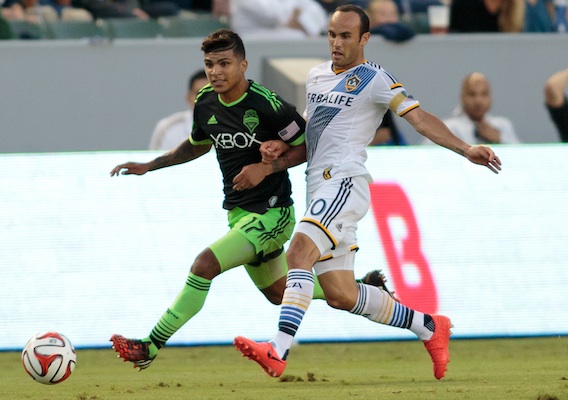 102514_isi_yedlindonovan_mlsmj101914131