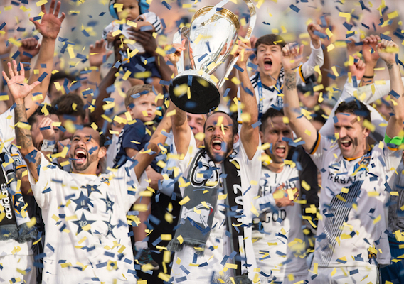 12814_donovanmlscup_isi_mlsdb12072014125