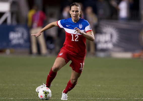 121514_holidaylauren_uswntbs102614241