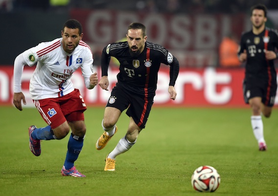 121714_reuters_gotzashton_rtr4c3d0