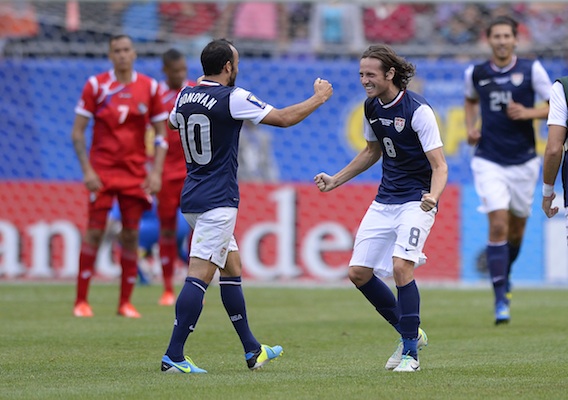 121714_isi_diskerudmix_usmntra072813008