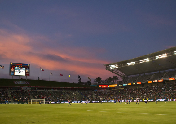 3215_homedepotcenter_isi_mlsdb06182011108