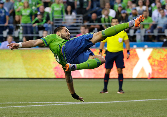 061815_dempseyclint_ap_ap981285415035-2