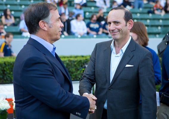 71115_isi_garberdon_arenabruce_mlsmj030313100