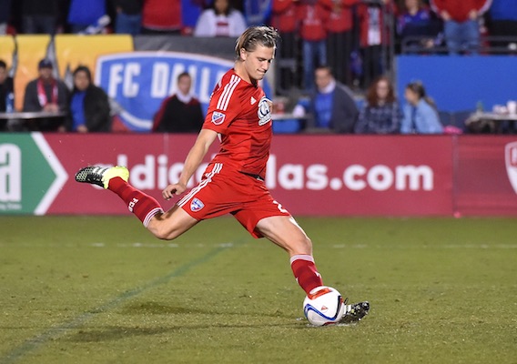 11915_reuters_zimmermanwalker_rts634p