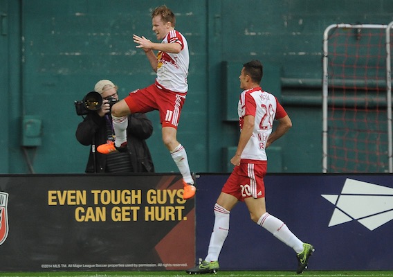 121415_isi_mccartydax_miazgamatt_mlsjla110115007