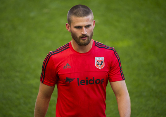 122815_kitchenperry_isi_mlsml110815353