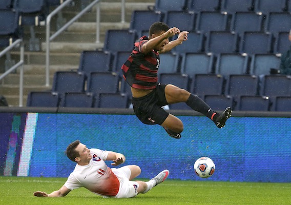 11116_isi-vincentbrandon_ncaatq121315139