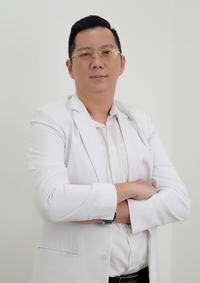 drg. Kriswandy Putra, Sp.Pros.