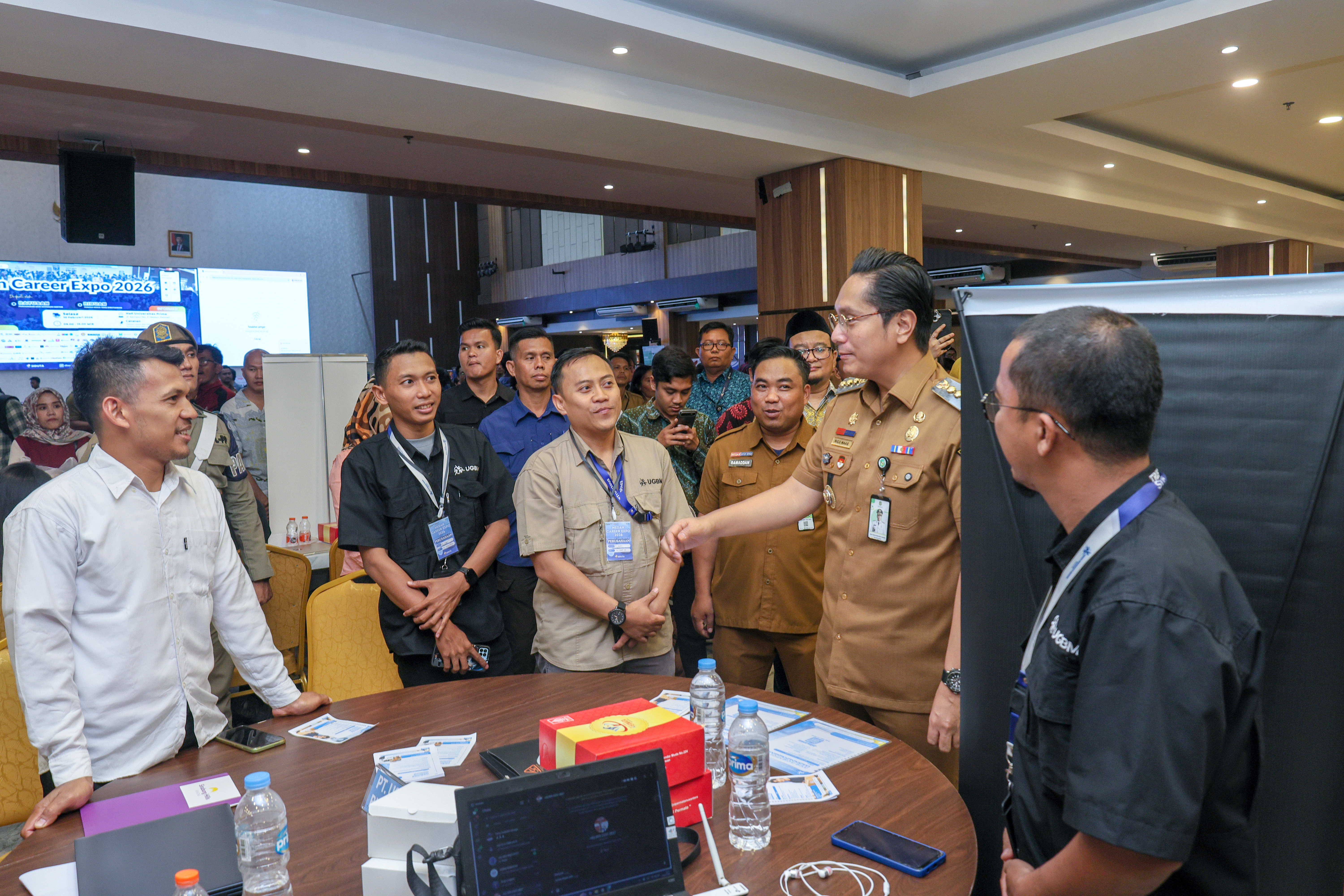 4f0df9476a3dd93bdb201ba5044f655aeb353b7c