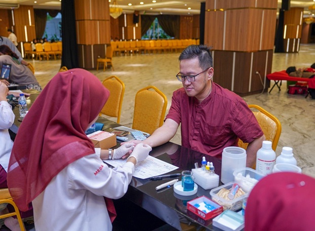 9818501c7a638b9ff242444d519eaf0af42b1bf4